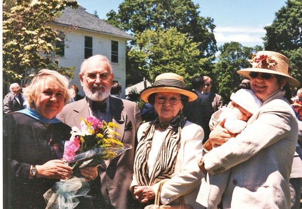 Motria, Andriy, Lesia, and Lilia with Trevor — 1999 Motria, Andriy, Lesia, and Lilia with Trevor — 1999