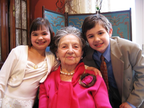 Lesia with grandghildren Victoria and Trevor Lesia with grandghildren Victoria and Trevor