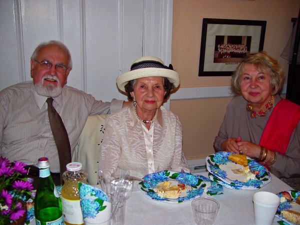 Andriy, Lesia, and Motria — 2005 Andriy, Lesia, and Motria — 2005
